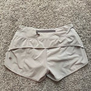 Lululemon Speed Up Shorts 2.5”